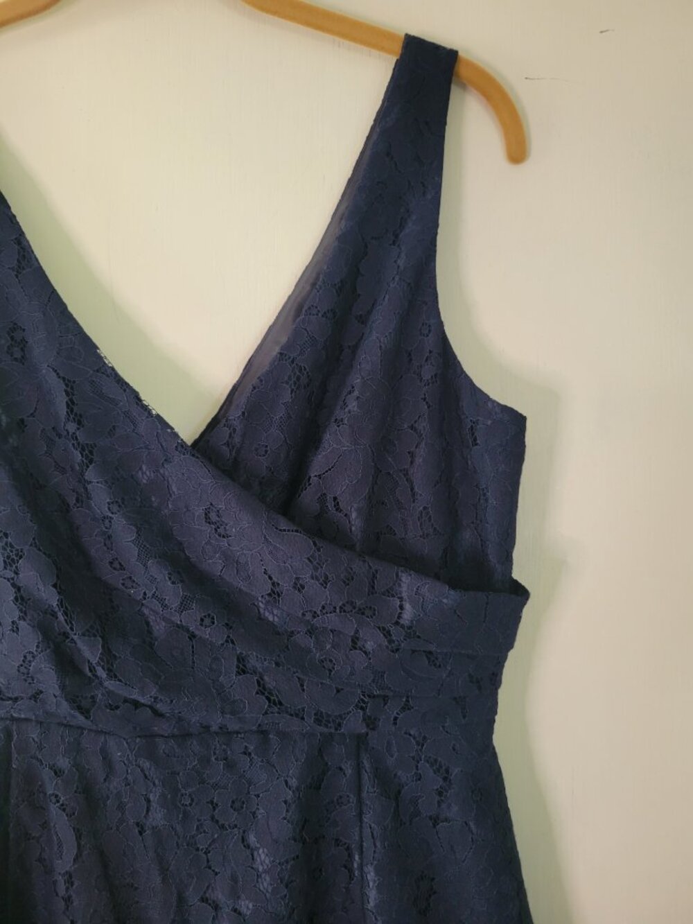 J.Crew NWT Navy Gathered Lace Sheath Wedding Guest Chic Cocktail Dress Sz 6 - Picture 3 of 16